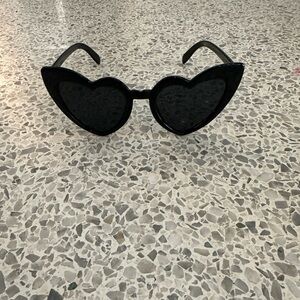 Heart-Shaped Black Plastic Sunglasses